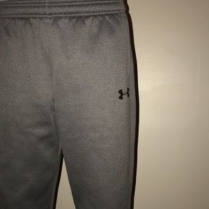 Boys Under Armour sweatpants
